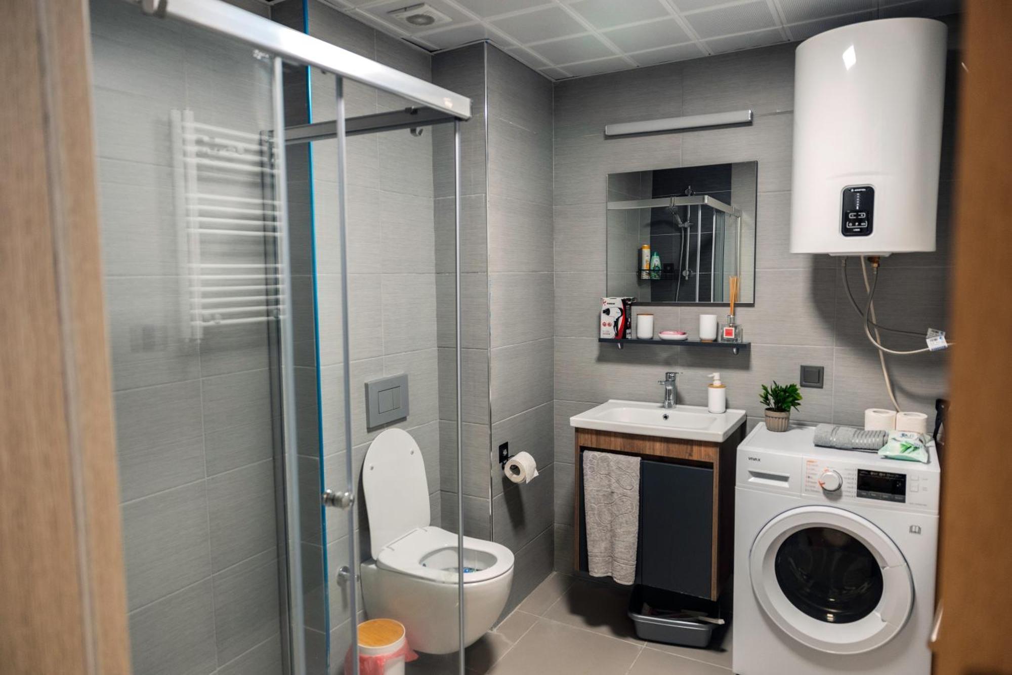 33Rd Floor Twin Apartments In Cevahir Sky City Complex With Pool, Spa, Fitness And Parking Included In Price Skopje Exterior photo